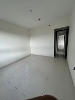 Room in 4 BHK Apartment at Ajit Buttepatil Angelle Hills Version T, Bavdhan – for Rent