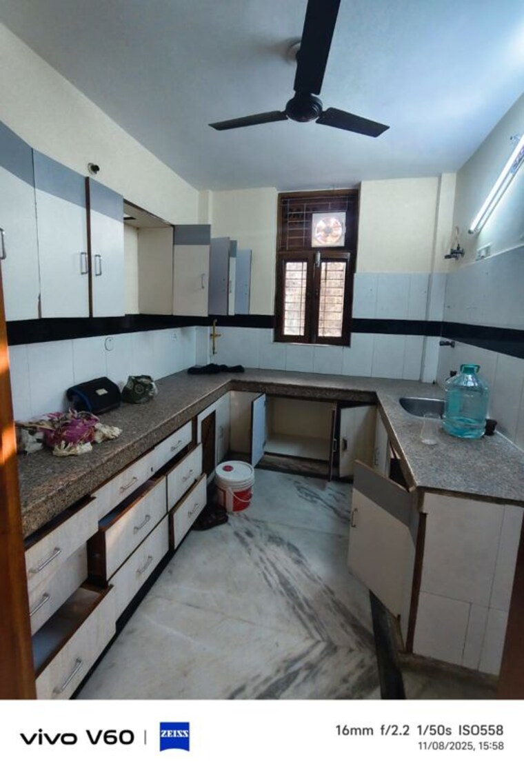 Kitchen, sector 50 6 Bedroom 112 Sq.Mt. Independent House In Sector 50 Noida 10284018