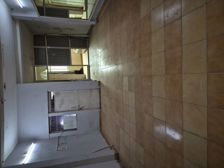 Bathroom, acharya niketan Commercial Office Space 680 Sq.Ft. In Acharya Niketan Delhi 10284029