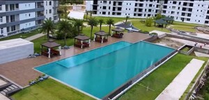 Swimming Pool in 2 BHK Apartment at Omaxe Lake, North Mullanpur – for Sale