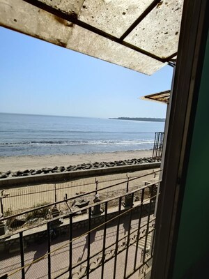 1 BHK Apartment – Exterior View View at Versova Heaven CHS, Andheri West - for Rent