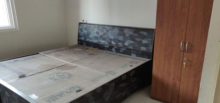 Bedroom, ghuswal kalan 3 Bedroom 1580 Sq.Ft. Apartment In Ghuswal Kalan Lucknow 10284047