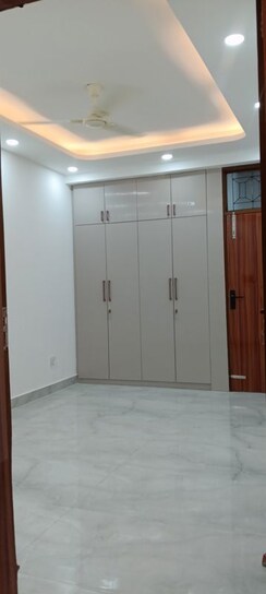 1.5 BHK + Extra Room Builder Floor For Rent in Gaur Ganga 2
