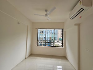 Room in 2 BHK Apartment at Lodha Eternis, Andheri East – for Rent