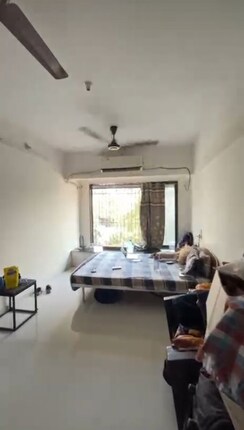 1 BHK Apartment For Rent in Kamal Darshan Parel