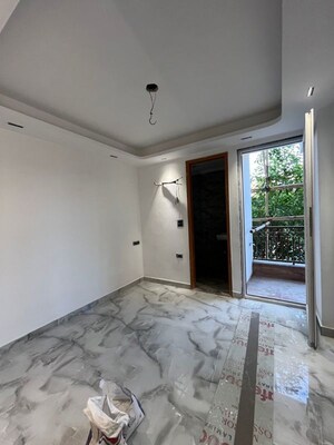 Bedroom in 2 BHK Apartment at Chattarpur – for Rent