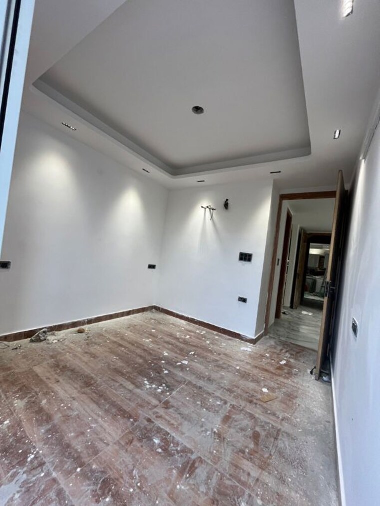 Room, chattarpur 2 Bedroom 85 Sq.Yd. Apartment In Chattarpur Delhi 10284102