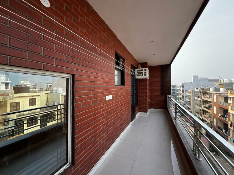 Balcony, sector 40 3 Bedroom 2199 Sq.Ft. Builder Floor In Sector 40 Gurgaon 10284100
