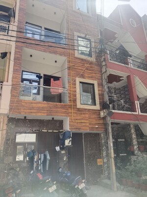 1 BHK Builder Floor For Rent in Arocon III, Niti Khand