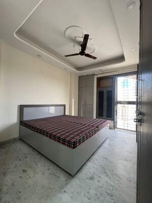 Bedroom in 1 BHK Apartment at Chattarpur – for Rent