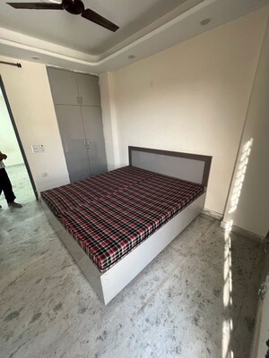 Bedroom in 1 BHK Apartment at Chattarpur – for Rent