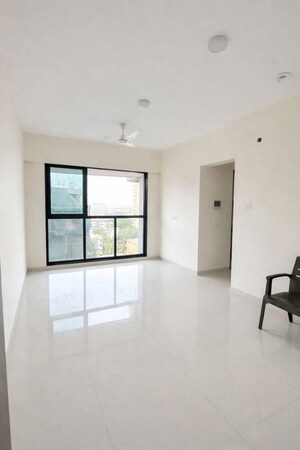 Room in 2 BHK Apartment at Raheja Ridgewood, Goregaon East – for Rent