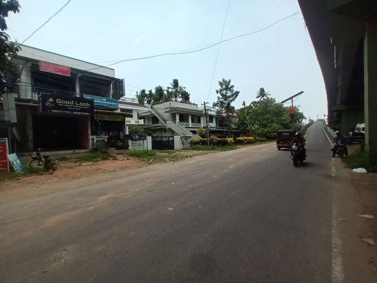 Exterior View, maradu Commercial Warehouse 550 Sq.Ft. In Maradu Kochi 10284169