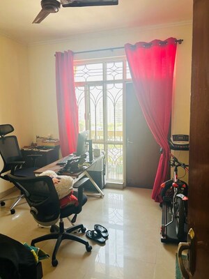 Living Room in 3 BHK Apartment at Parsvnath Green Ville, Sector 48 – for Rent