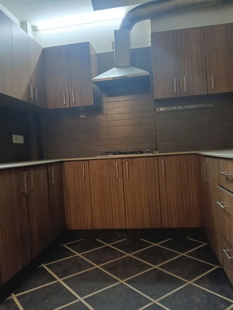 Kitchen, delhi cantonment 3 Bedroom 208 Sq.Yd. Builder Floor In Delhi Cantonment Delhi 10284222