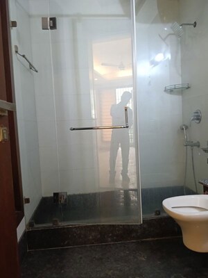 Bathroom in 3 BHK Builder Floor at Delhi Cantonment – for Rent