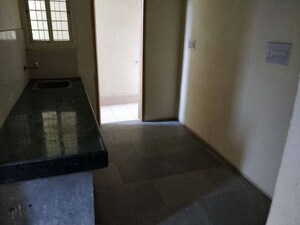 Room in 1 BHK Apartment at Vijay Nagar – for Rent