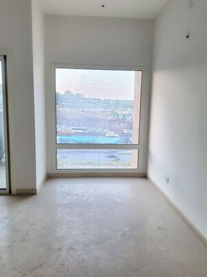 Room in 4 BHK Apartment at Sobha Nesara Block 3, Kothrud – for Sale