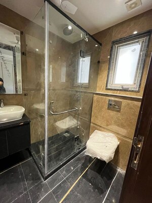 Bathroom in 3 BHK Builder Floor at Delhi Cantonment – for Rent