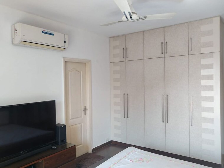 Room, bestech-park-view-city-1 3 Bedroom 1779 Sq.Ft. Apartment In Sector 48 Gurgaon 10284232