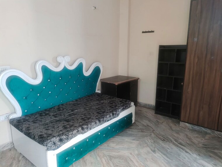 Bedroom, west patel nagar 1 RK 300 Sq.Ft. Builder Floor In West Patel Nagar Delhi 10284251