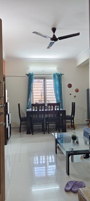 Living Room in 1 BHK Apartment at Halasuru – for Rent