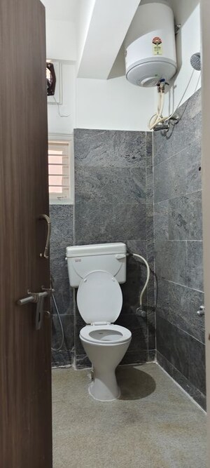Bathroom in 2 BHK Apartment at Cambridge Layout – for Rent