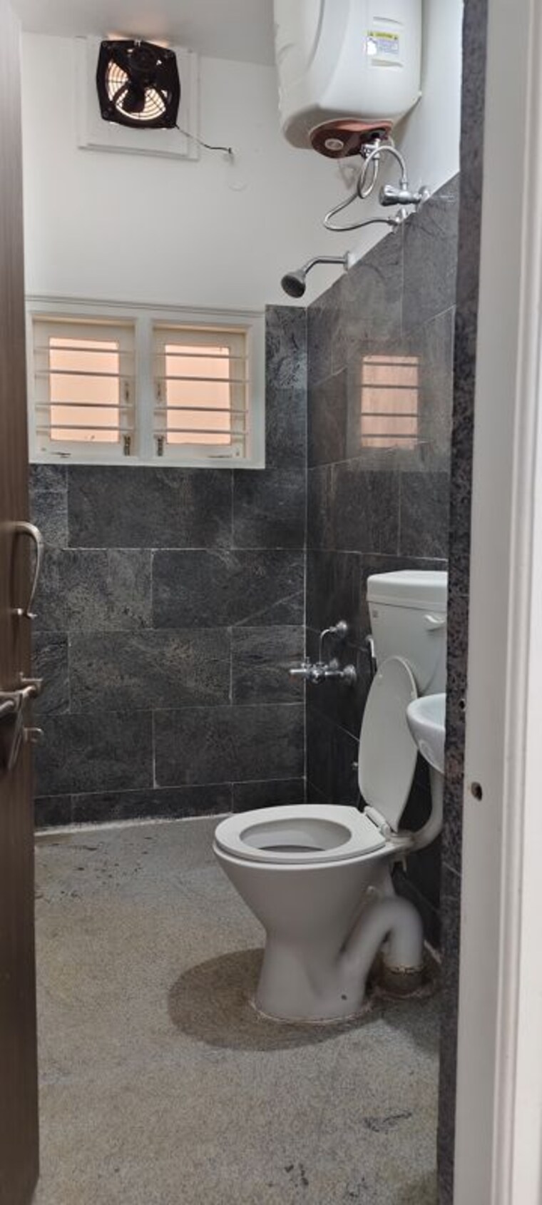 Bathroom, cambridge layout 2 Bedroom 1000 Sq.Ft. Apartment In Cambridge Layout Bangalore 10284260