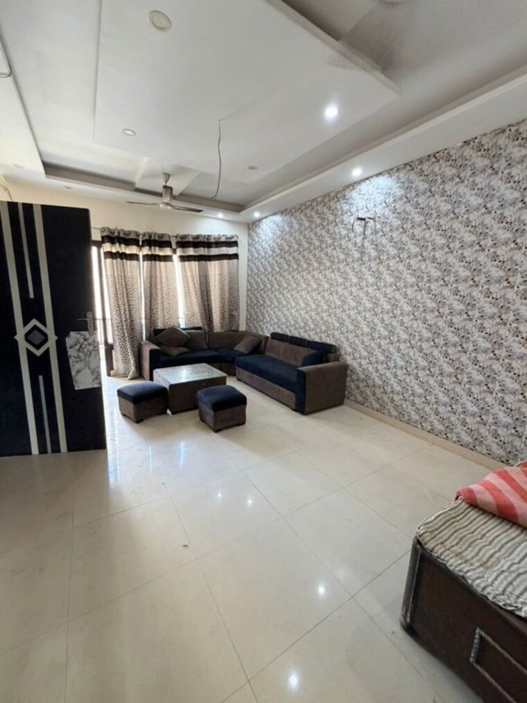 Team Area, guru-nanak-enclave 2 Bedroom 1000 Sq.Ft. Builder Floor In Dhakoli Zirakpur 10284268