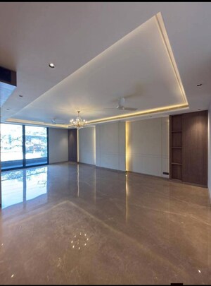 4 BHK Builder Floor For Sale in Sushant Lok I