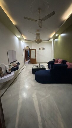 3 BHK + Pooja Room Builder Floor For Rent in Delhi Cantonment