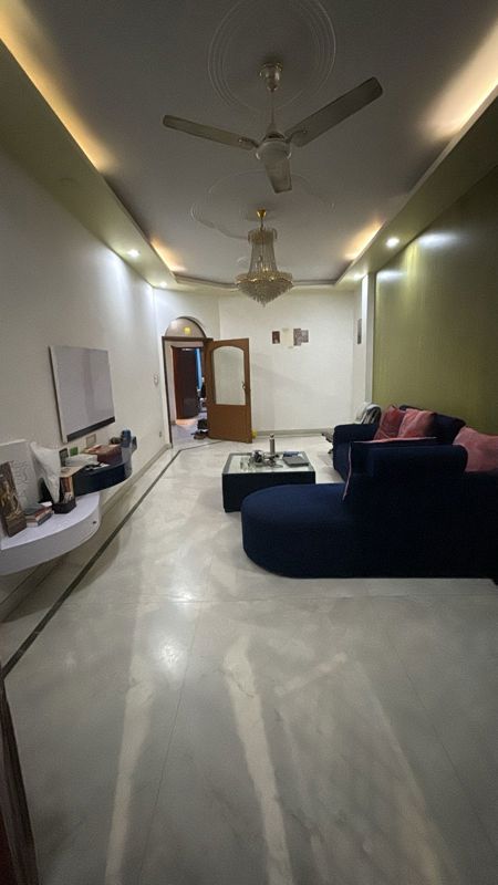3 BHK + Pooja Room Builder Floor For Rent in Delhi Cantonment