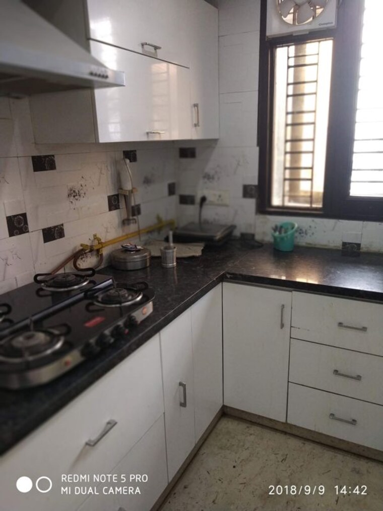 Kitchen, rajouri garden 3 Bedroom 200 Sq.Yd. Builder Floor In Rajouri Garden Delhi 10284279