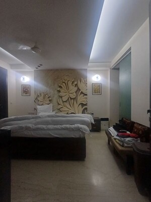 Living Room in 3 BHK Builder Floor at Delhi Cantonment – for Rent