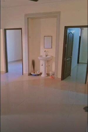 3 BHK Apartment For Rent in Park Villa Apartments, Hazratganj