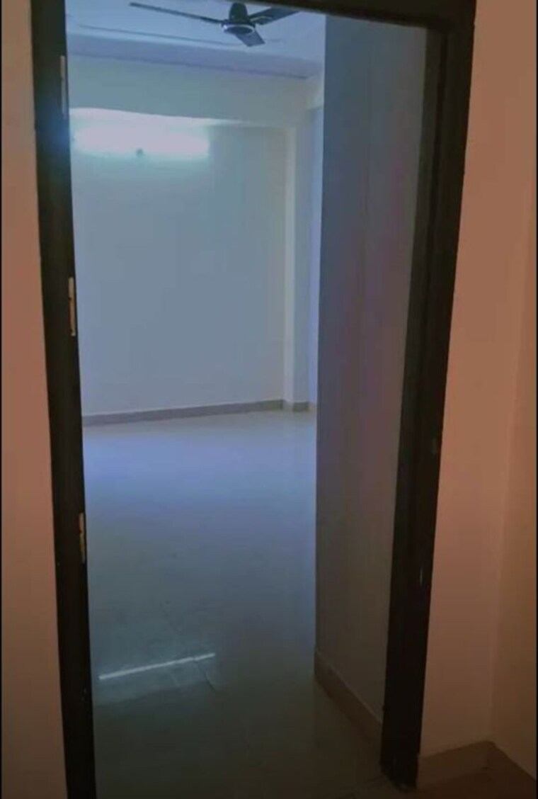 Room, park-villa-apartments 3 Bedroom 1450 Sq.Ft. Apartment In Hazratganj Lucknow 10284278