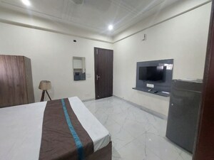 Bedroom in 1 RK Builder Floor at Greenwood City, Sector 40 – for Rent