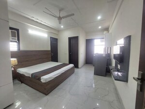 Living Room in 1 RK Builder Floor at Greenwood City, Sector 40 – for Rent