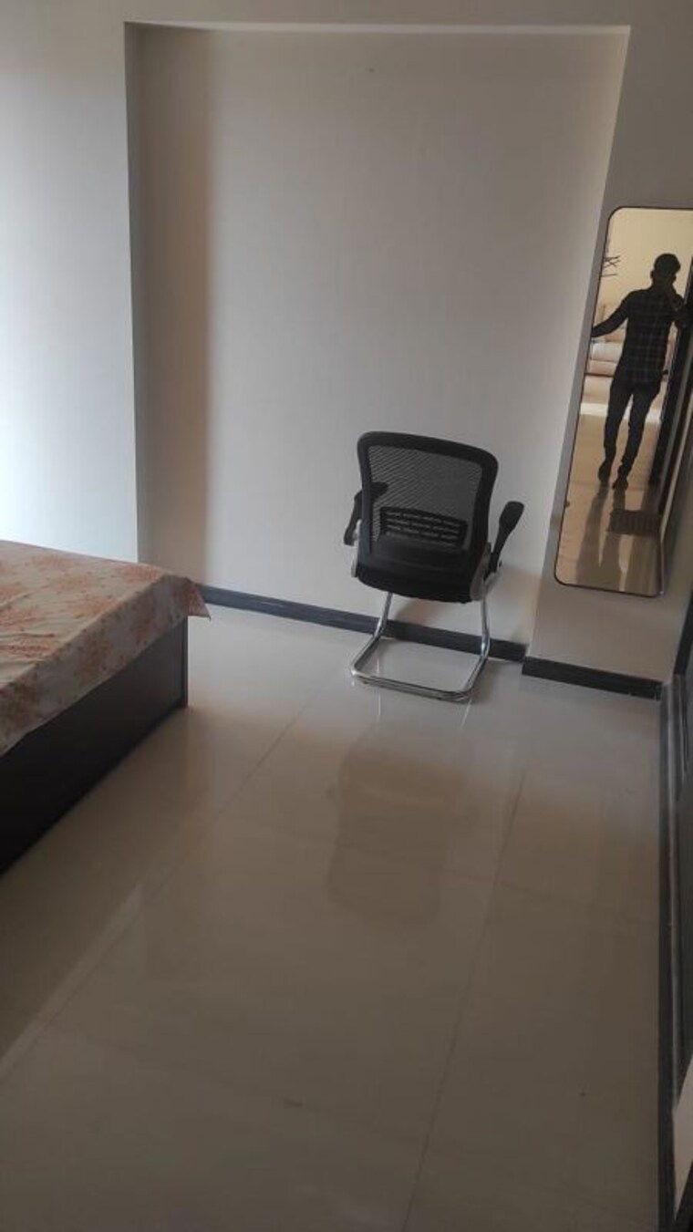 Master Bedroom, platinum-heritage 2 Bedroom 673 Sq.Ft. Apartment In Ghodbunder Road Thane 10284315