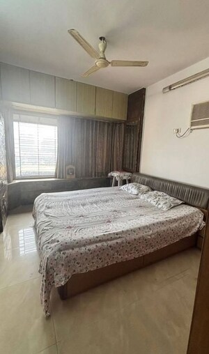 Bedroom in 2 BHK Apartment at Tara CHS Powai, Powai – for Rent