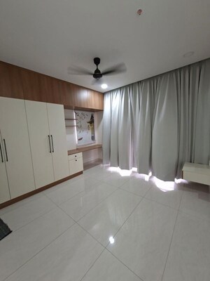 Bathroom in 3 BHK Apartment at Prestige Beverly Hills, Kokapet – for Rent