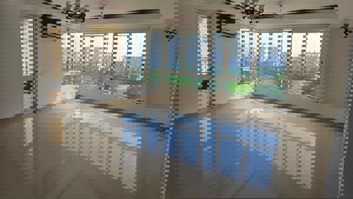 2 BHK 1850 Sq.Ft. Apartment in Jaypee Greens Kalypso Court