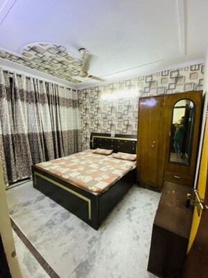 Bedroom in 1 BHK Builder Floor at Uttam Nagar – for Rent