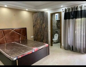 Bedroom in 2 BHK Apartment at Chattarpur – for Rent