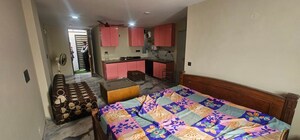 Studio Builder Floor For Rent in Lajpat Nagar 4