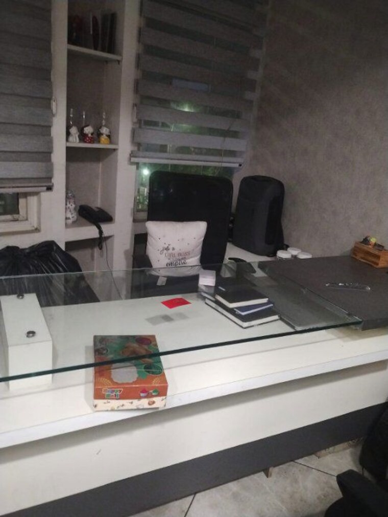 Team Area, rohit-height Commercial Office Space 2500 Sq.Ft. In Gomti Nagar Lucknow 10284356