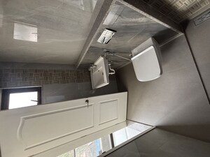 Bathroom in 2 BHK Apartment at Kumar 47 East A, Magarpatta City – for Rent