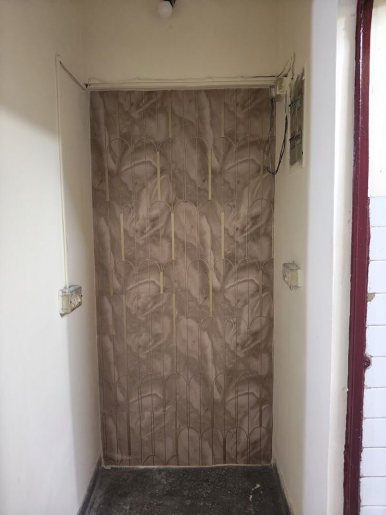 Bathroom, sai-apartment-noida 2.5 Bedroom 550 Sq.Ft. Builder Floor In Sector 71 Noida 10284372