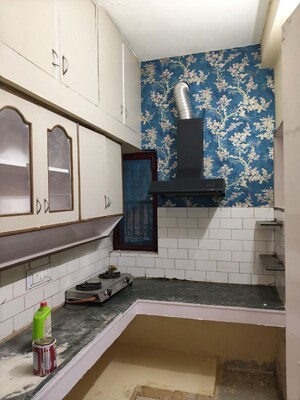 Kitchen in 2.5 BHK Builder Floor at Sai Apartment Noida, Sector 71 – for Rent