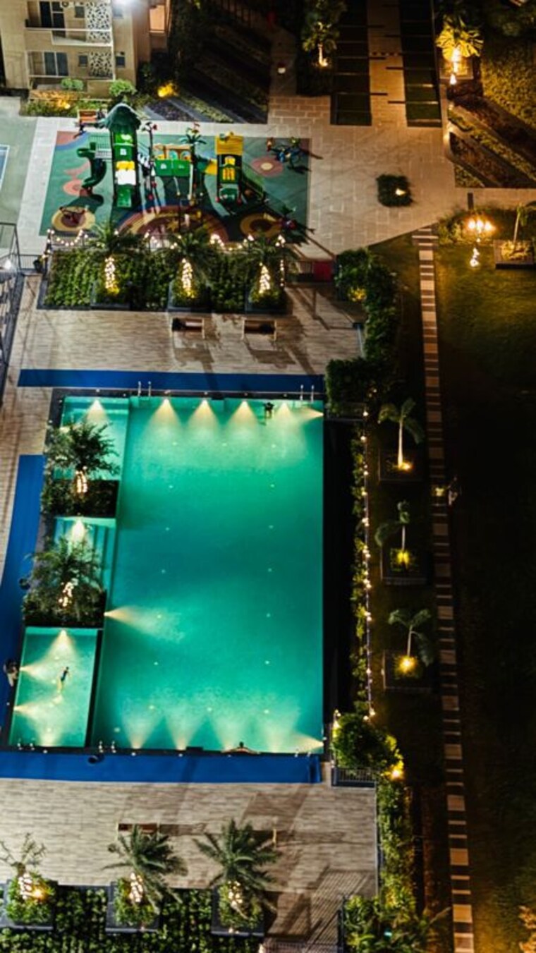 Swimming Pool, apex-alphabet 3 Bedroom 1237 Sq.Ft. Apartment In Tech Zone 4 Greater Noida Greater Noida 10274591